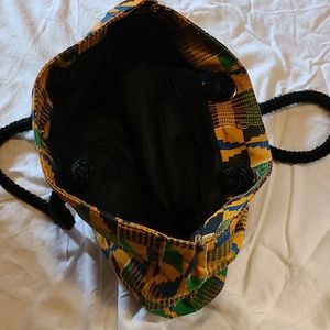 Tote bag